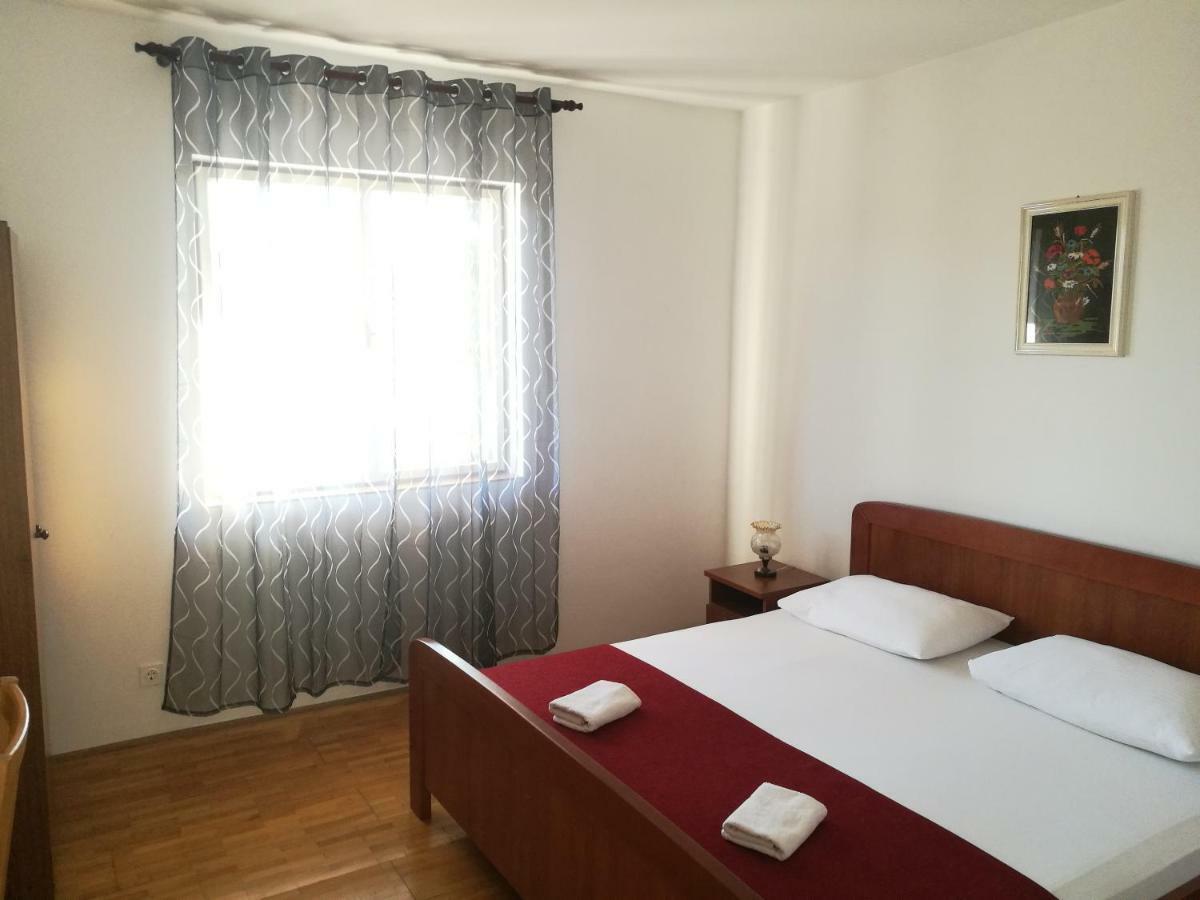 Apartments Krzelj Vodice Exterior foto